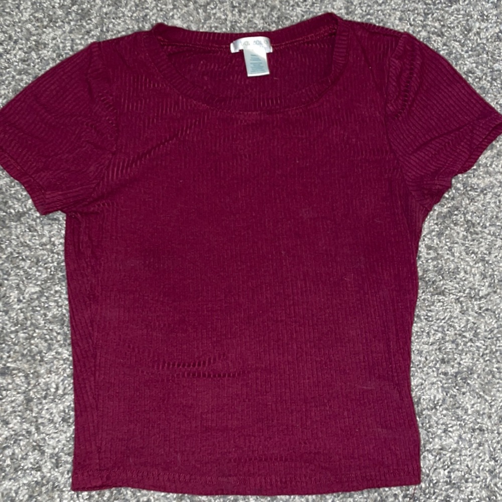 Maroon crop top